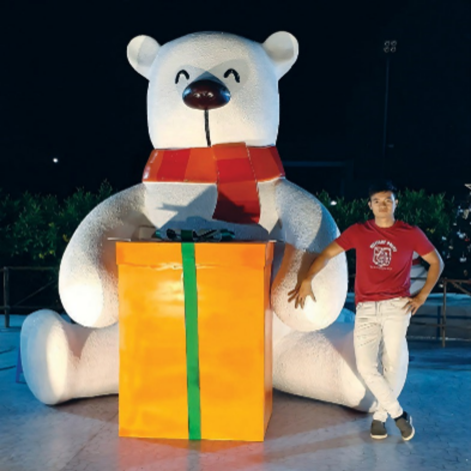 Mô hình gấu tại Aeon Mall Bình Dương