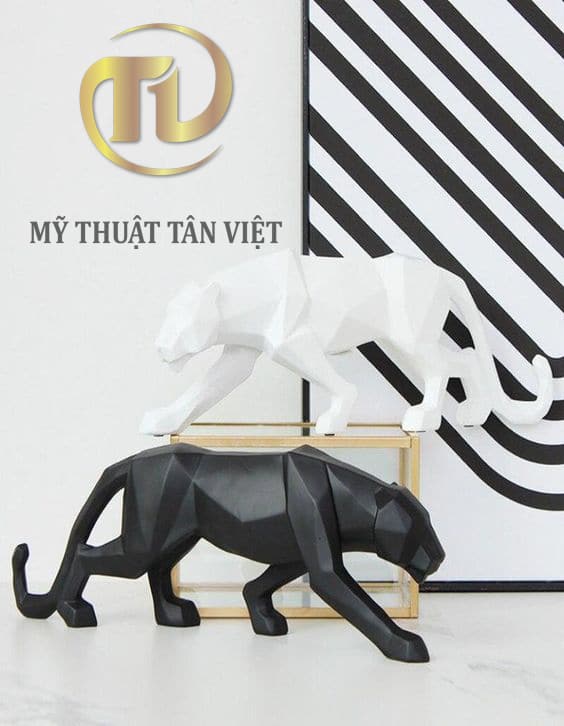 Một số mô hình con báo tại Tân Việt